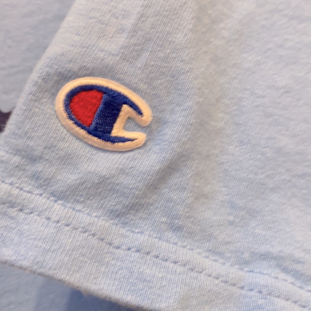 Champion men’s T-shirt size Medium - Picture 4 of 5